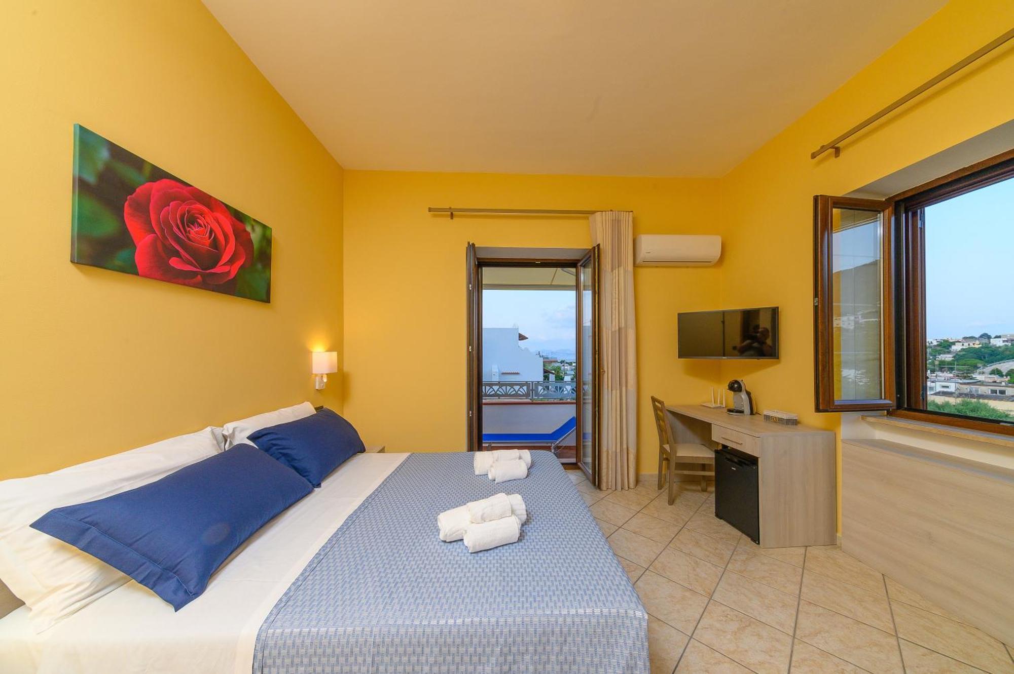 La Rosa - Luxury B&B Ischia Zewnętrze zdjęcie